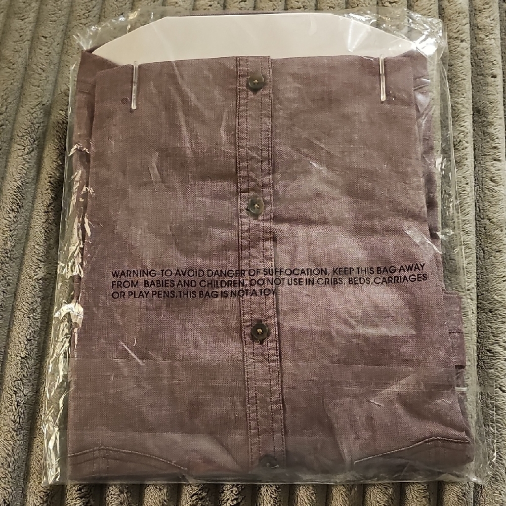 Indigo Classic Red Button-Up Shirt - Picture 3 of 3
